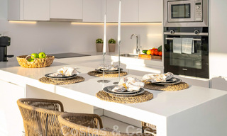 Penthouse contemporain de luxe prêt à être emménagé, avec 3 chambres à coucher, à vendre dans un complexe résidentiel sécurisé à Marbella - Benahavis 46485 
