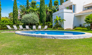 Spacieuse villa de style architectural méditerranéen authentique à vendre avec vue sur la mer dans un complexe de golf cinq étoiles à Benahavis - Marbella 46670 