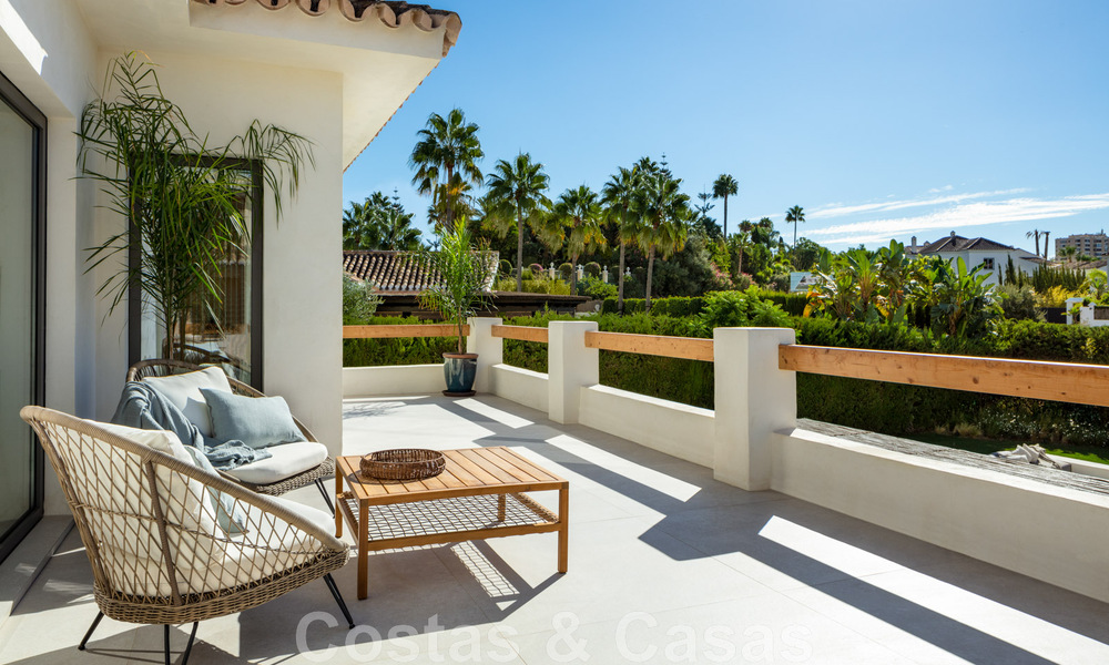 Villa design de luxe prête à être emménagée, à vendre à distance de marche des commodités dans la vallée du golf de Nueva Andalucia, Marbella 46683