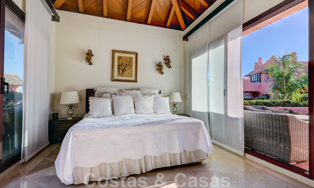 Penthouse de luxe à vendre dans un complexe résidentiel cinq étoiles en front de mer avec vue imprenable sur la mer, sur le nouveau Golden Mile entre Marbella et Estepona 46586