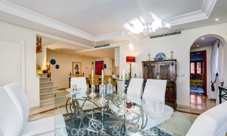 Penthouse de luxe à vendre dans un complexe résidentiel cinq étoiles en front de mer avec vue imprenable sur la mer, sur le nouveau Golden Mile entre Marbella et Estepona 46614 