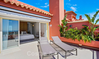 Penthouse moderne et rénové de 4 chambres à vendre avec une vue sublime sur la mer dans une communauté fermée à Benahavis - Marbella 47151 