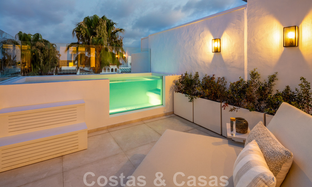 Penthouse contemporain rénové à vendre avec vue sur la mer à Puente Romano, au cœur de la Golden Mile, Marbella 46874