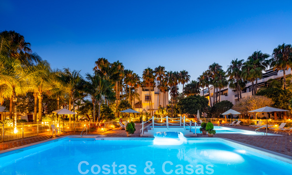 Penthouse contemporain rénové à vendre avec vue sur la mer à Puente Romano, au cœur de la Golden Mile, Marbella 46875