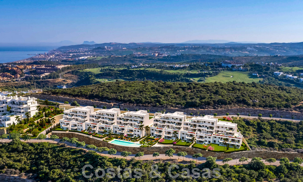 Nouvelle construction d'appartements de luxe dans un complexe de golf cinq étoiles entre Marbella et Sotogrande, Costa del Sol 46880