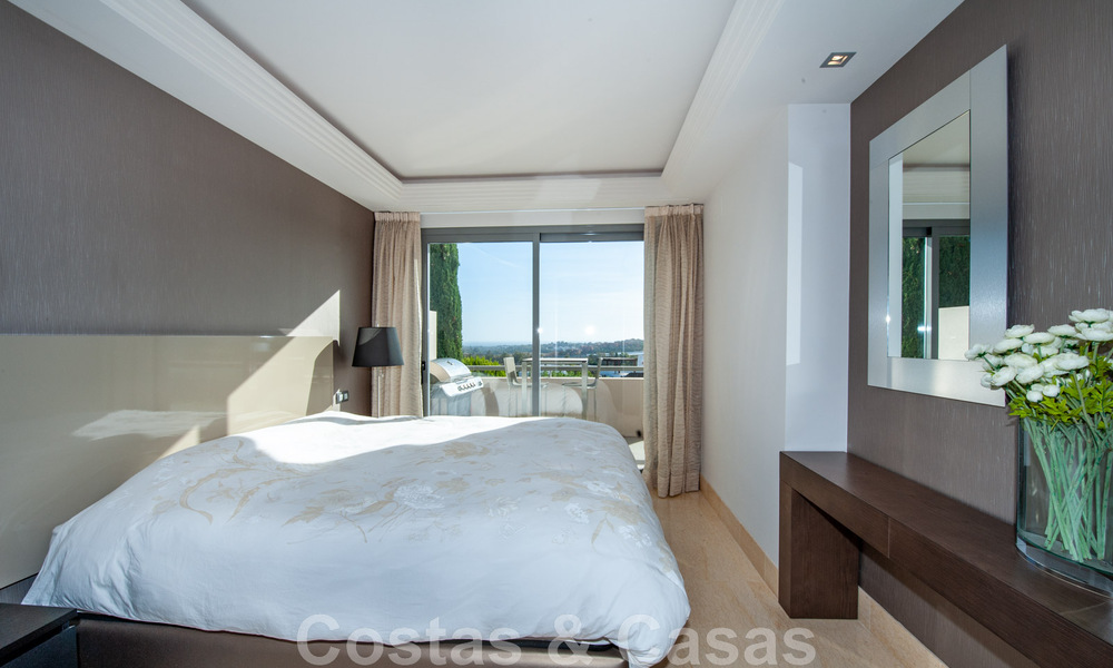 Appartement de luxe très spacieux, lumineux et moderne de 3 chambres à coucher à vendre avec vue imprenable sur la mer à Marbella - Benahavis 46838