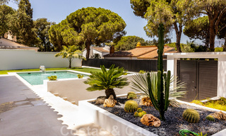 Belle villa de plain-pied à vendre, à distance de marche de la plage d'Elviria, à l'est du centre de Marbella 46891 