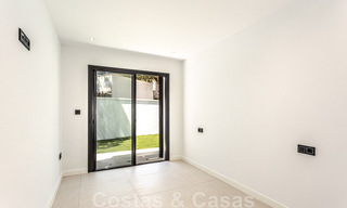 Belle villa de plain-pied à vendre, à distance de marche de la plage d'Elviria, à l'est du centre de Marbella 46895 