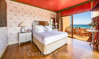 Penthouse à vendre dans une urbanisation en première ligne de plage avec vue sur la mer à l'est de Marbella 46917 