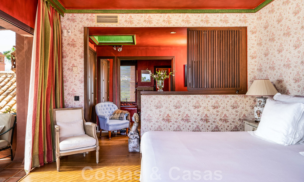 Penthouse à vendre dans une urbanisation en première ligne de plage avec vue sur la mer à l'est de Marbella 46919