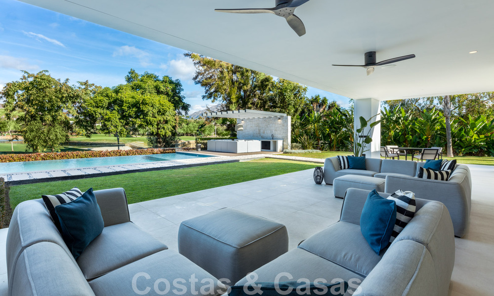 Spacieuse et sophistiquée villa design à vendre, en première ligne de Las Brisas Golf, au cœur de Nueva Andalucia, Marbella 47259
