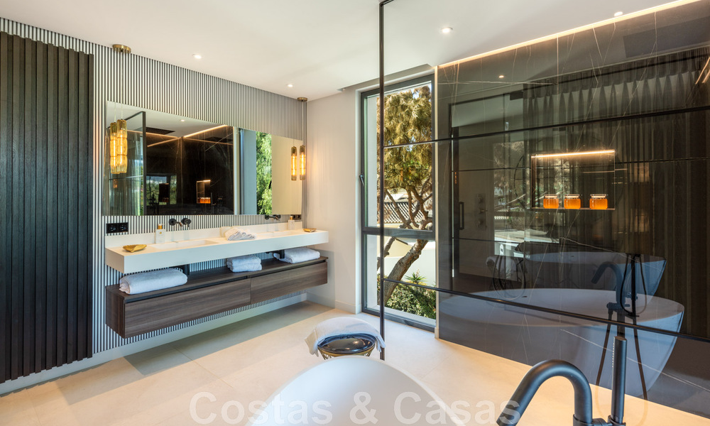 Spacieuse et sophistiquée villa design à vendre, en première ligne de Las Brisas Golf, au cœur de Nueva Andalucia, Marbella 47267