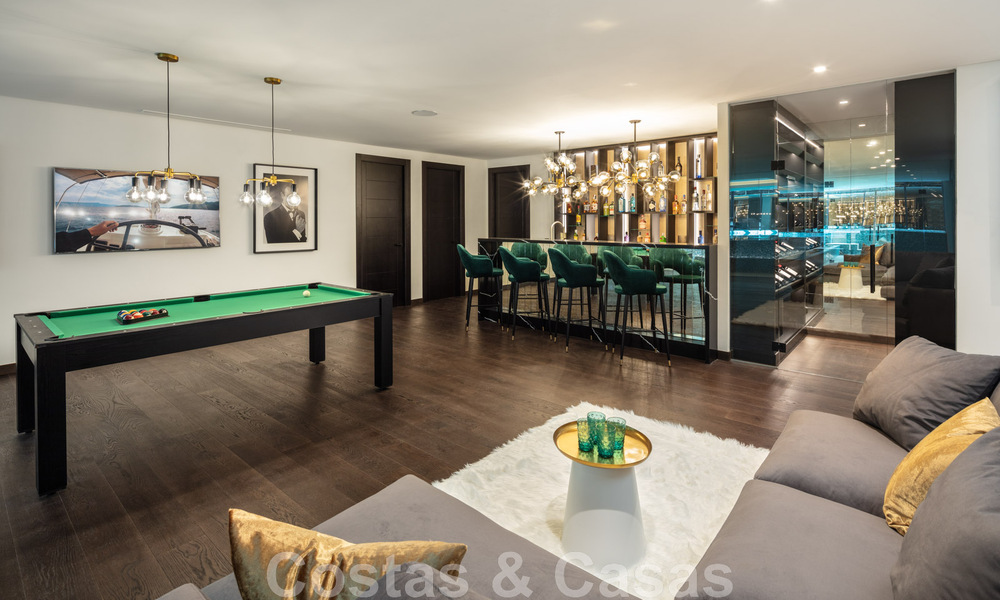 Spacieuse et sophistiquée villa design à vendre, en première ligne de Las Brisas Golf, au cœur de Nueva Andalucia, Marbella 47293