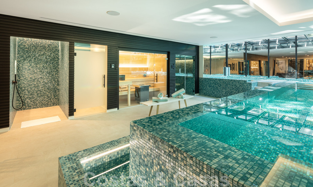 Spacieuse et sophistiquée villa design à vendre, en première ligne de Las Brisas Golf, au cœur de Nueva Andalucia, Marbella 47297