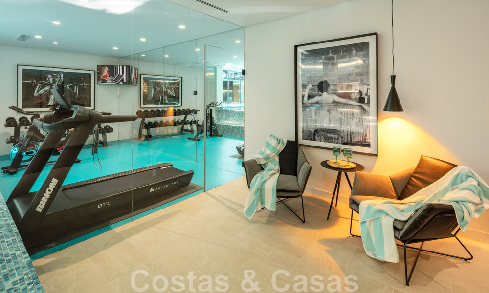 Spacieuse et sophistiquée villa design à vendre, en première ligne de Las Brisas Golf, au cœur de Nueva Andalucia, Marbella 47299