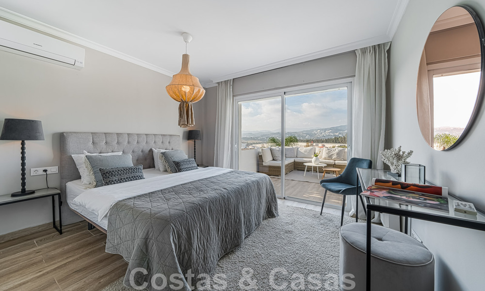 CharmChrmante villa de luxe contemporaine rénovée à vendre à distance de marche de toutes les commodités à Nueva Andalucia - Marbella 47122