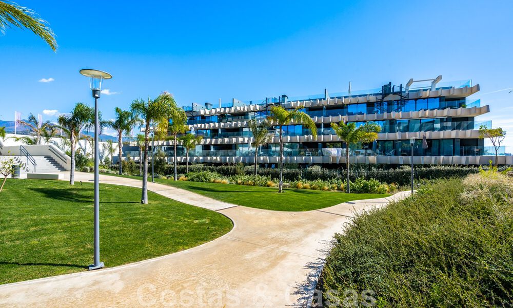 Appartement contemporain à vendre avec jardin privé sur le très convoité New Golden Mile, entre Marbella et Estepona 47154