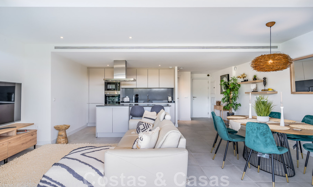 Appartement contemporain à vendre avec jardin privé sur le très convoité New Golden Mile, entre Marbella et Estepona 47162