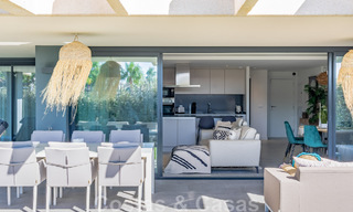 Appartement contemporain à vendre avec jardin privé sur le très convoité New Golden Mile, entre Marbella et Estepona 47167 