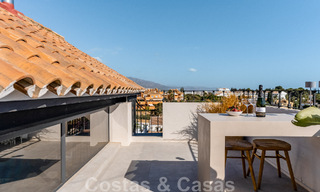 Nouvelle! Villa unique à vendre, avec des espaces extérieurs accueillants et des vues panoramiques à Nueva Andalucia, Marbella 47569 
