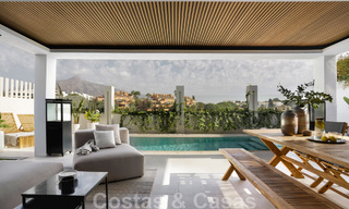 Nouvelle! Villa unique à vendre, avec des espaces extérieurs accueillants et des vues panoramiques à Nueva Andalucia, Marbella 47587 