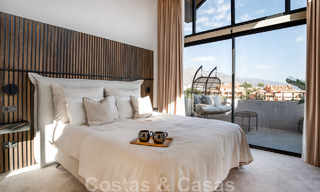 Nouvelle! Villa unique à vendre, avec des espaces extérieurs accueillants et des vues panoramiques à Nueva Andalucia, Marbella 47591 