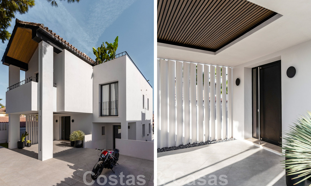 Nouvelle! Villa unique à vendre, avec des espaces extérieurs accueillants et des vues panoramiques à Nueva Andalucia, Marbella 47592