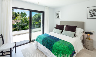 Villa de charme sophistiquée, prête à être emménagée, à vendre à distance de marche du très recherché Puerto Banus et de la plage de San Pedro, à Marbella 47397 