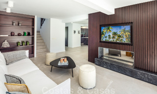 Villa de charme sophistiquée, prête à être emménagée, à vendre à distance de marche du très recherché Puerto Banus et de la plage de San Pedro, à Marbella 47406 
