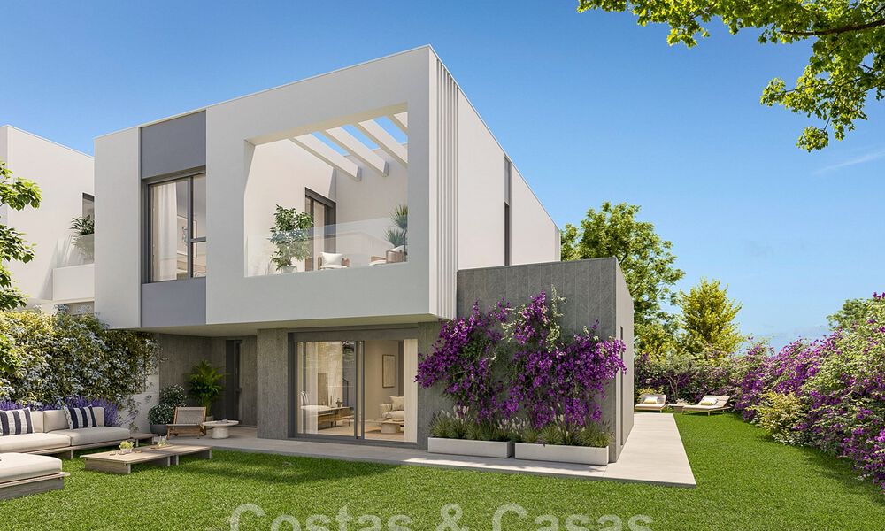 Nouvelles maisons de design à vendre, à deux pas de la plage d'Elviria, à l'est du centre de Marbella 47342
