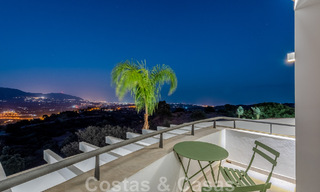 Vente d'une villa andalouse indépendante avec vue panoramique sur la montagne et la mer dans une urbanisation exclusive de l'est de Marbella 47385 
