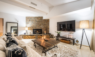 Vente d'une villa andalouse indépendante avec vue panoramique sur la montagne et la mer dans une urbanisation exclusive de l'est de Marbella 47394 