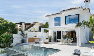 Villa de style méditerranéen magnifiquement rénovée avec un design contemporain à Nueva Andalucia, Marbella 61255 