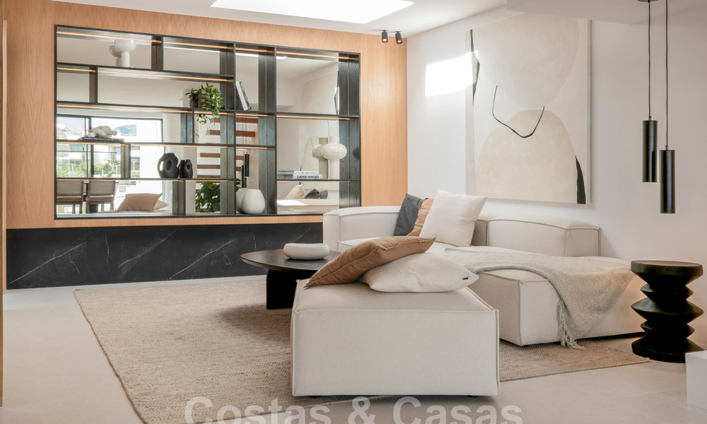 Villa de style méditerranéen magnifiquement rénovée avec un design contemporain à Nueva Andalucia, Marbella 61268