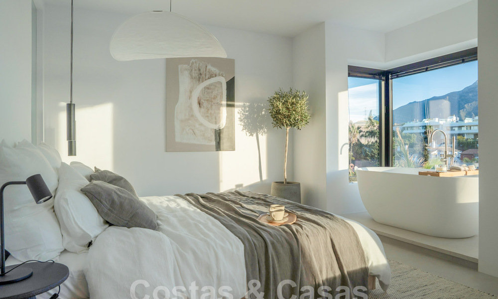 Villa de style méditerranéen magnifiquement rénovée avec un design contemporain à Nueva Andalucia, Marbella 61279