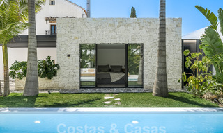 Vente d'une majestueuse villa de plain-pied au design balinais et relaxant, située à quelques pas de Puerto Banus, Marbella 52949 
