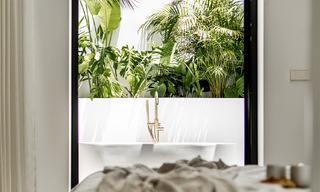 Vente d'une majestueuse villa de plain-pied au design balinais et relaxant, située à quelques pas de Puerto Banus, Marbella 52963 