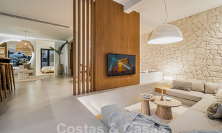 Vente d'une majestueuse villa de plain-pied au design balinais et relaxant, située à quelques pas de Puerto Banus, Marbella 52973 