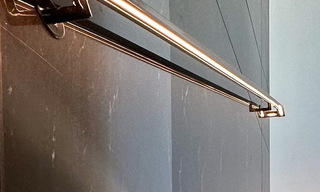 Villa jumelée haut de gamme exclusive prête à emménager à vendre à distance de marche de Puerto Banus à Nueva Andalucia, Marbella 61009 