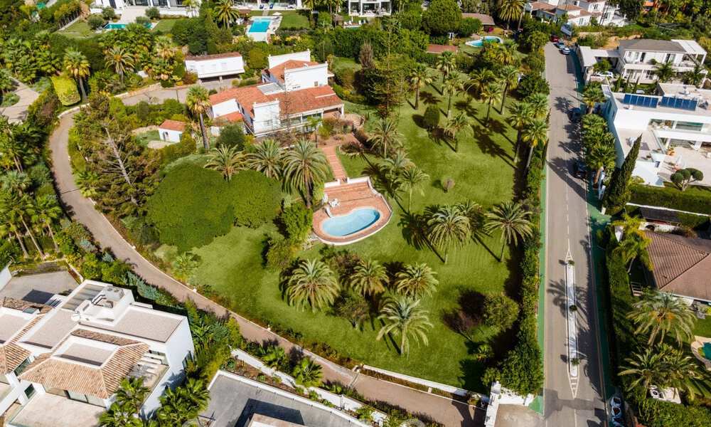 Opportunité d'investissement ! Terrain à bâtir de près de 8.000 m² à vendre dans une zone de villas exclusive de Nueva Andalucia, Marbella 47607