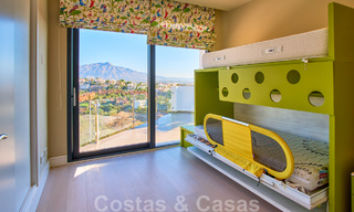 Villa rénovée de style moderne à vendre avec vue imprenable sur la mer dans une communauté fermée à Marbella - Benahavis 48374 