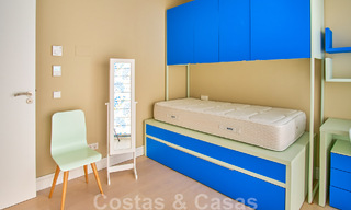 Villa rénovée de style moderne à vendre avec vue imprenable sur la mer dans une communauté fermée à Marbella - Benahavis 48377 