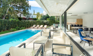 Villa boutique individuelle à vendre, entourée de verdure, dans une communauté privée fermée au nouveau Golden Mile, entre Marbella et Estepona 47831 