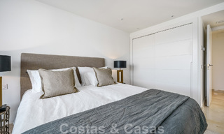 Vente d'un penthouse moderne, prêt à emménager, avec vue sur la mer, dans un complexe moderne de Nueva Andalucia, Marbella 47884 