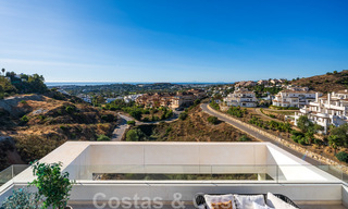Vente d'un penthouse moderne, prêt à emménager, avec vue sur la mer, dans un complexe moderne de Nueva Andalucia, Marbella 47891 