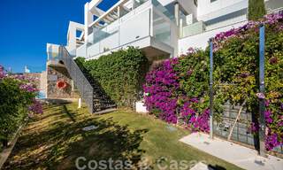 Vente d'un penthouse moderne, prêt à emménager, avec vue sur la mer, dans un complexe moderne de Nueva Andalucia, Marbella 47899 
