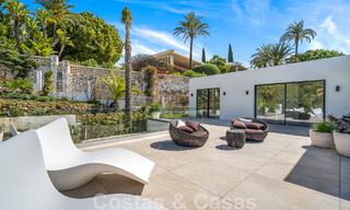 Villa moderne de construction récente avec piscine à débordement et vue panoramique sur la mer à vendre à l'est du centre de Marbella 51935 