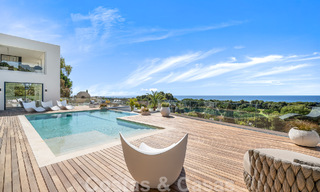 Villa moderne de construction récente avec piscine à débordement et vue panoramique sur la mer à vendre à l'est du centre de Marbella 51940 