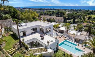 Villa moderne de construction récente avec piscine à débordement et vue panoramique sur la mer à vendre à l'est du centre de Marbella 51960 