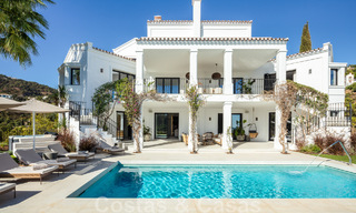 Exquise villa de luxe à vendre dans un style méditerranéen avec un design contemporain dans une position élevée à El Madroñal, Benahavis - Marbella 48116 